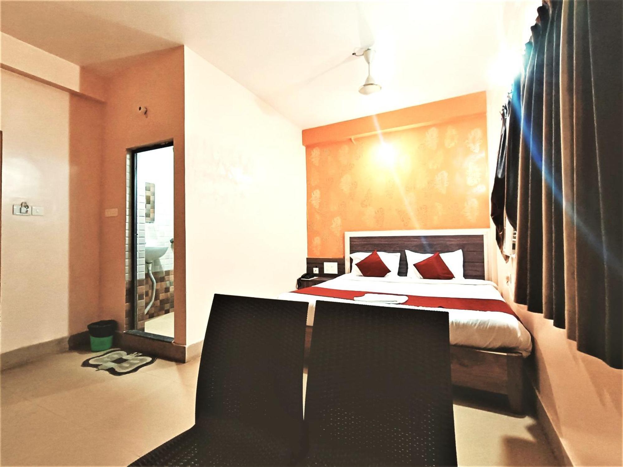 Goroomgo Krishna Residency Puri Near Sea Beach - Spacious Room With Excellent Service Awarded - Best Seller المظهر الخارجي الصورة
