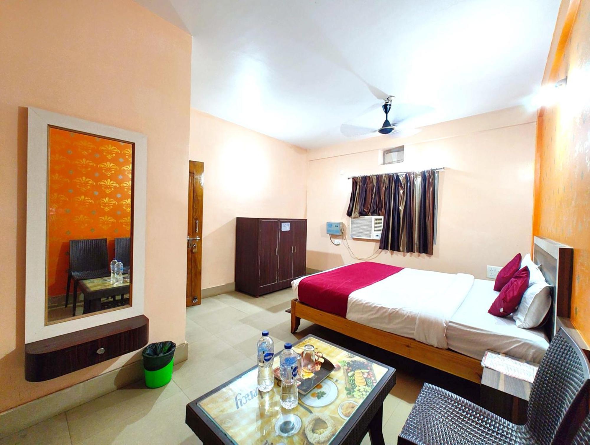 Goroomgo Krishna Residency Puri Near Sea Beach - Spacious Room With Excellent Service Awarded - Best Seller المظهر الخارجي الصورة